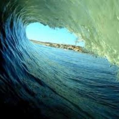 wave